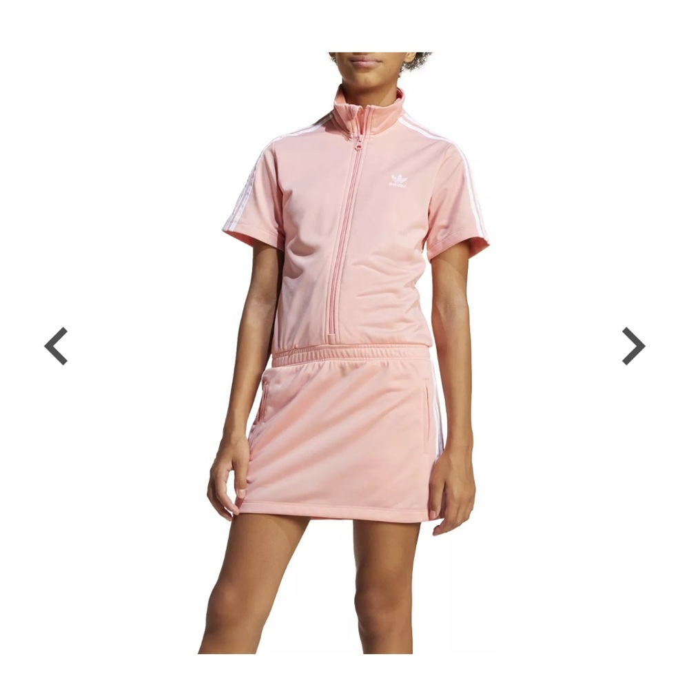 Adidas original   Pink Athletic Dress. New. For Girls. Semi pink spark. 9-10y.